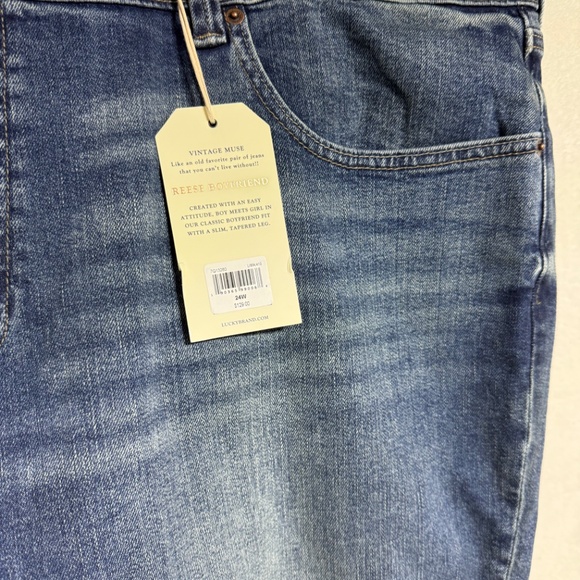 Lucky Brand Reese Boyfriend Jeans Womens Plus 24W Blue Denim Cropped Tapered Leg - Picture 3 of 11